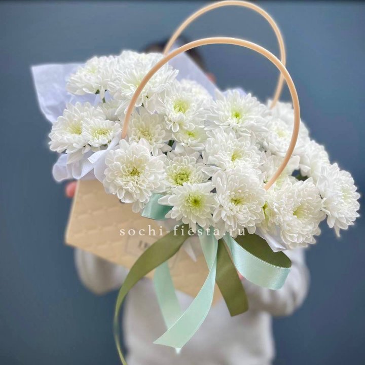 Сумочка с хризантемами в Ульяновске