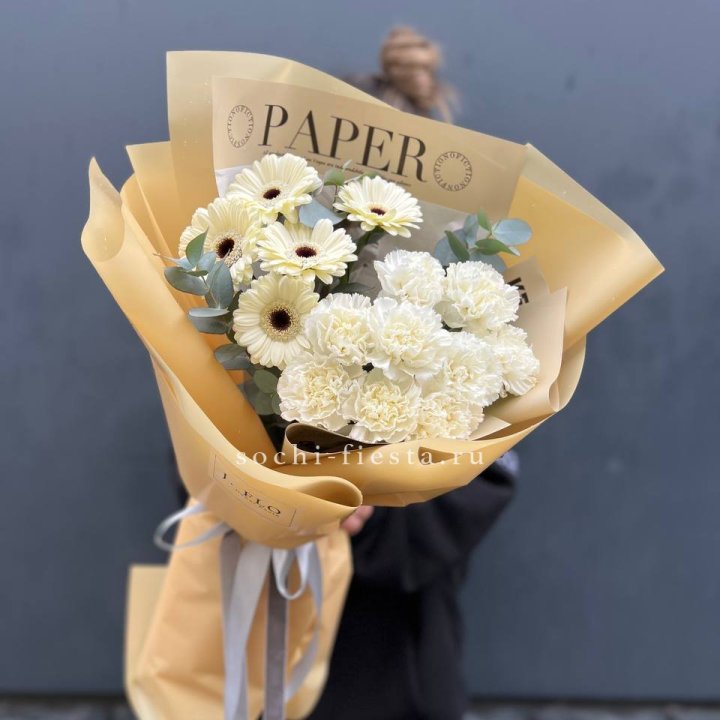  Букет с диантусами и герберами в Ульяновске