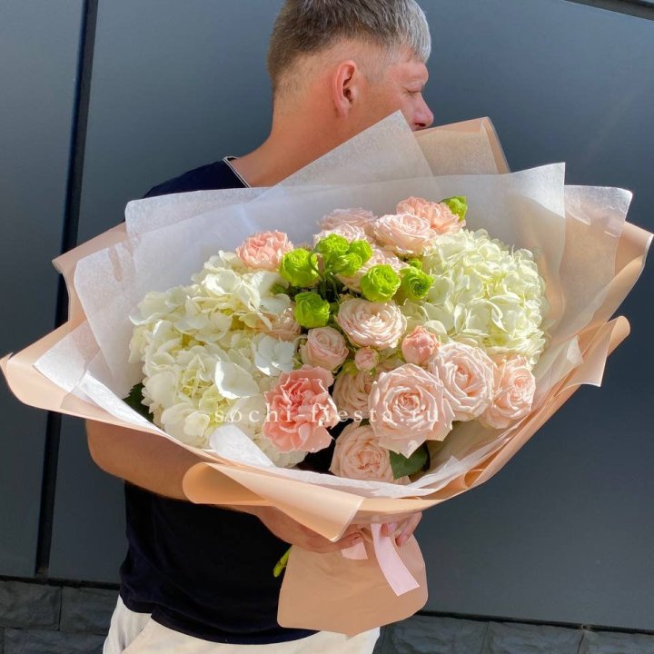 Авторский букет "Нежный крем" в Ульяновске