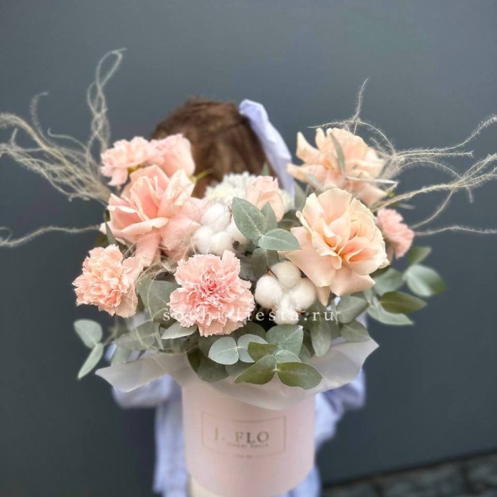 Цветочный бокс "Лесия" в Ульяновске