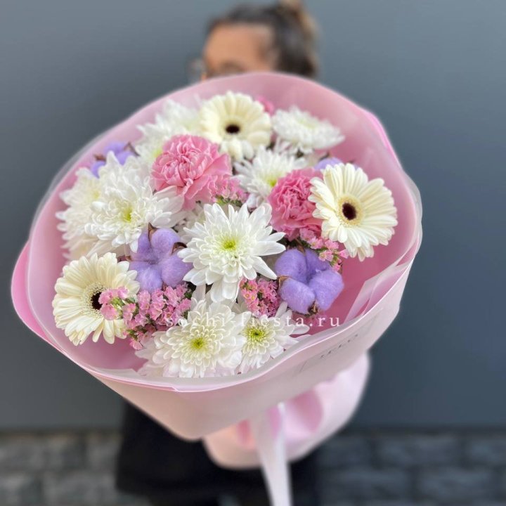 Букет цветов "Пинк спринг" в Ульяновске
