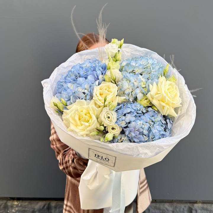 Букет "Глубина глаз" в Ульяновске