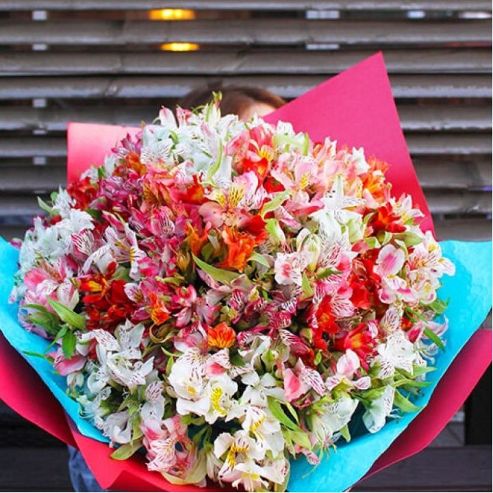 101 альстромерия в Ульяновске