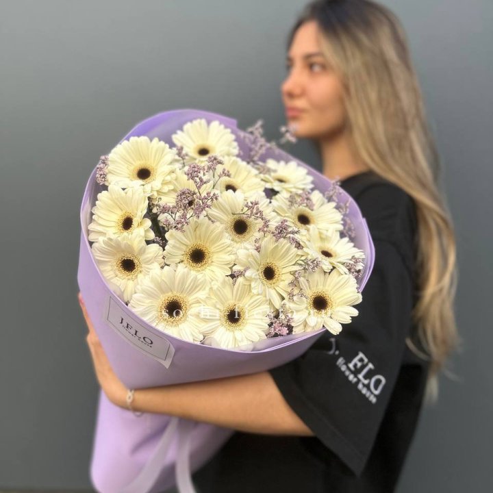 Букет голландских гербер "Лавандер" в Ульяновске