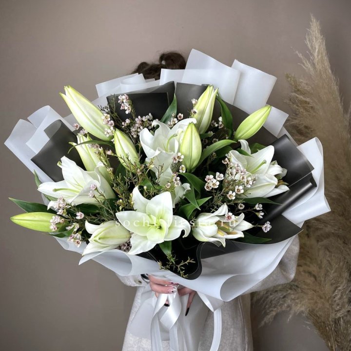 Букет лилий Снежная королева в Ульяновске
