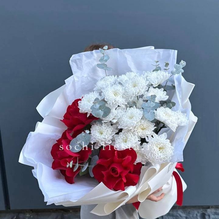 Дуо розы и хризантемы в Ульяновске