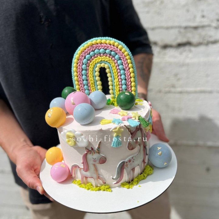 Торт "Радуга с единорогом" в Ульяновске