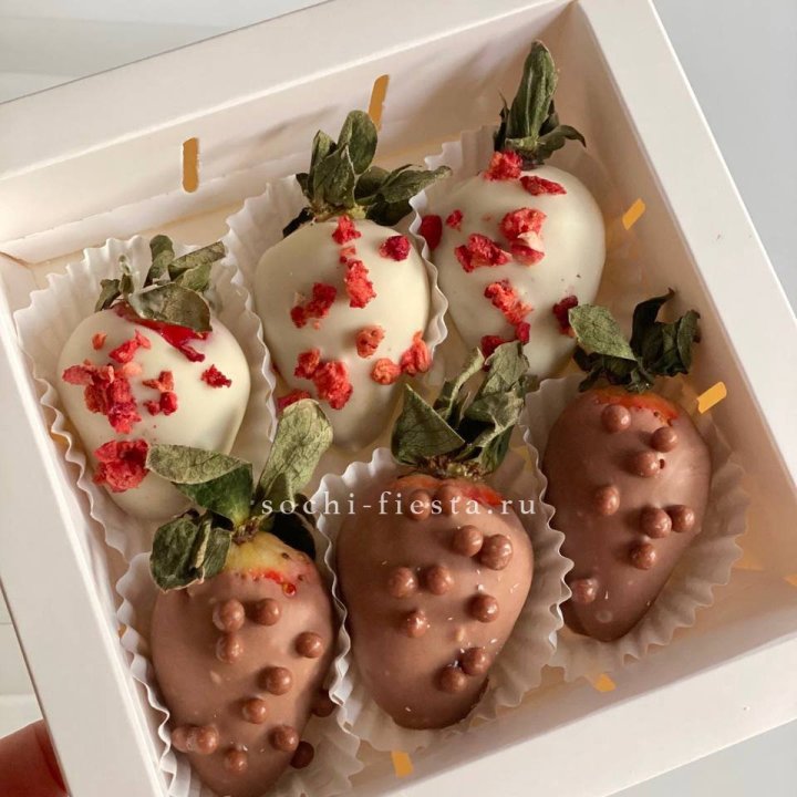 Клубника в шоколаде 6 ягод в Ульяновске