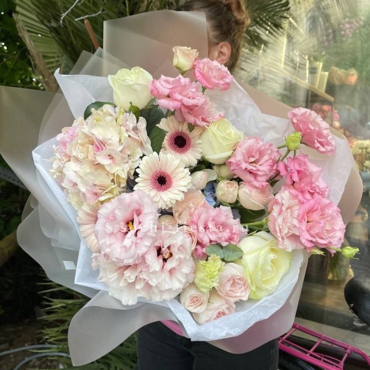 Дизайнерский букет "Лаундж пак" в Ульяновске