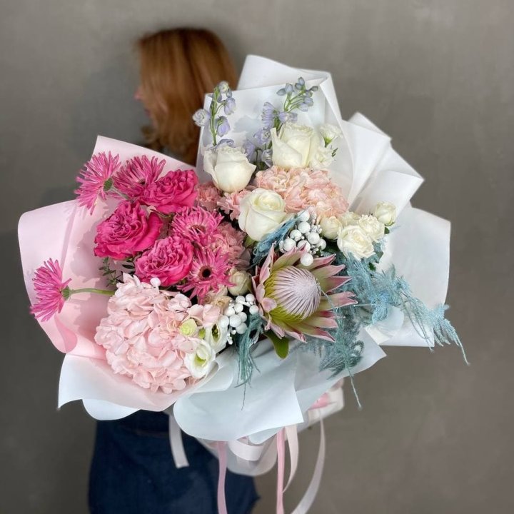 Дизайнерский букет "Фантастик" в Ульяновске