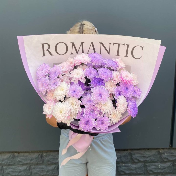 Букет сиреневых хризантем в Ульяновске