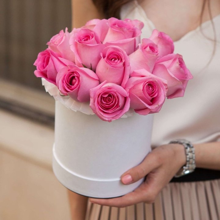 15 роз в боксе Кэтрин в Ульяновске