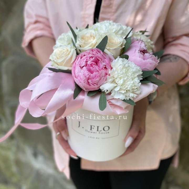 Цветочный бокс мини №2 в Ульяновске