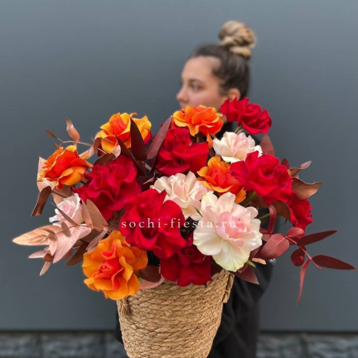 Авторский бокс "Роксана" в джутовом кашпо в Ульяновске