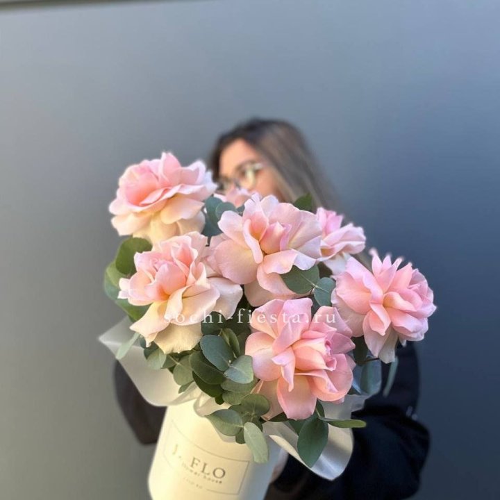 Французские роз в боксе в Ульяновске