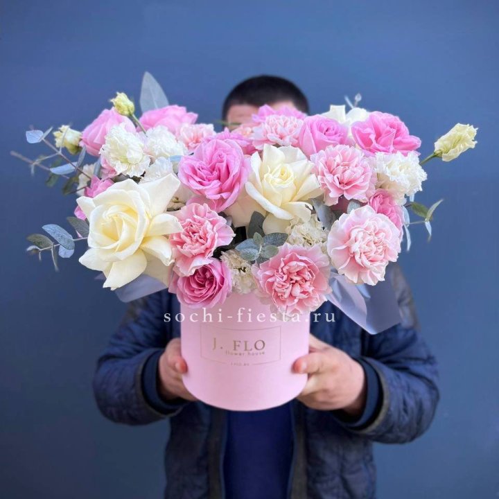 Цветочный бокс "Памела" в Ульяновске