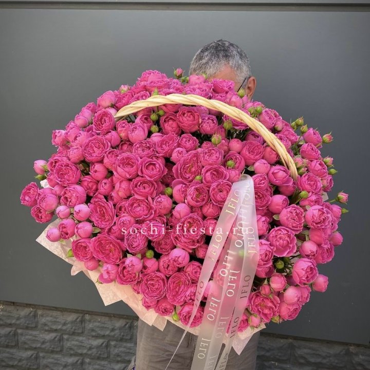 Корзина роз Мисти Баблс 151 в Ульяновске