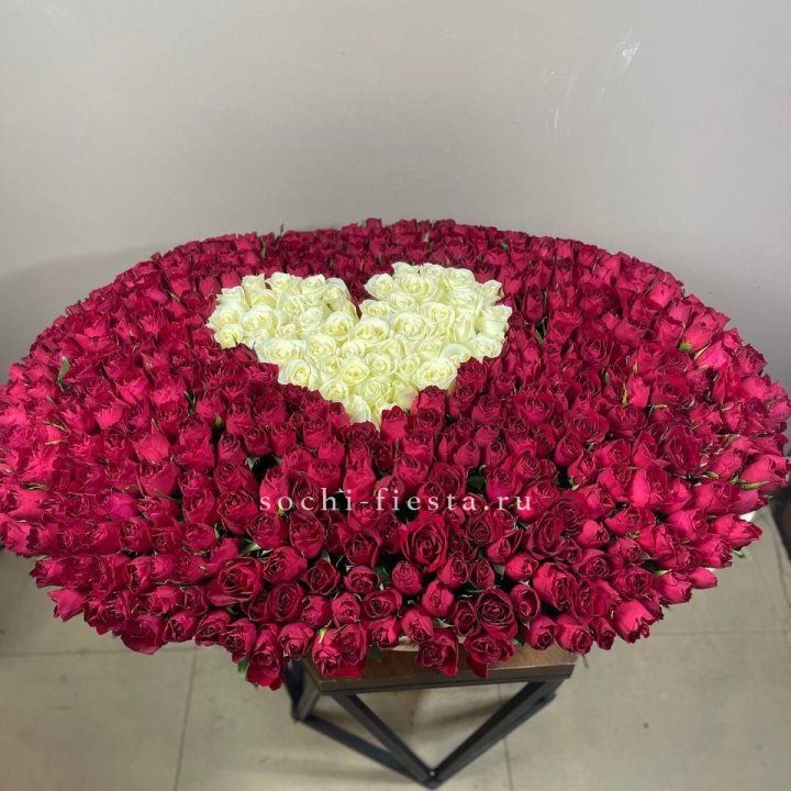 501 роза в корзине в Ульяновске