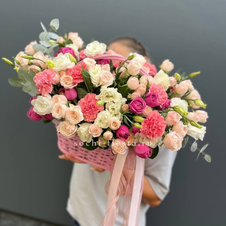 Цветочная корзина "Флоренция" в Ульяновске