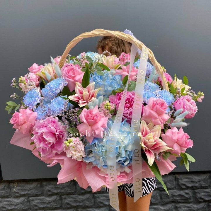 Яркая корзина "Летнее настроение" в Ульяновске