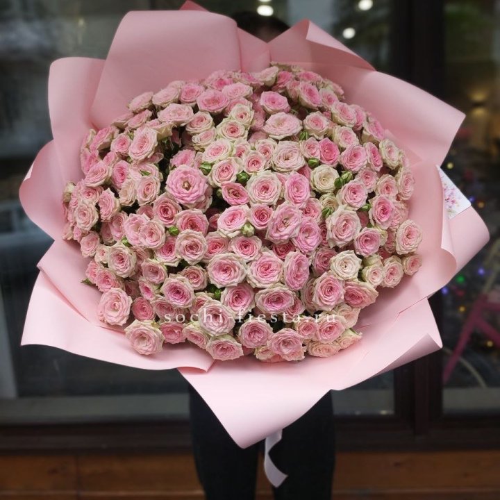 51 кустовая роза Твистер в Ульяновске