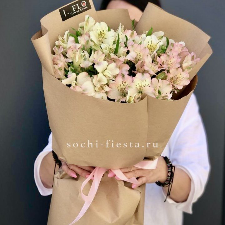 17  альстромерий в крафте в Ульяновске