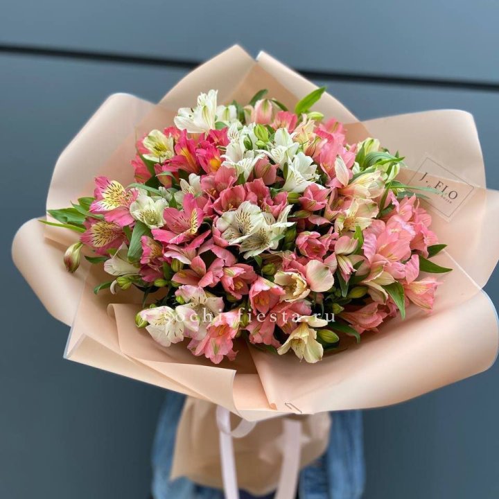 Букет альстромерий "Вандер" в Ульяновске