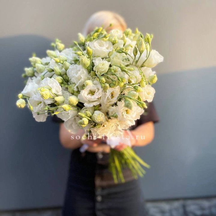 Букет эустом под ленту  в Ульяновске