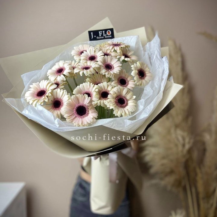 Букет голландских гербер "Свит" в Ульяновске