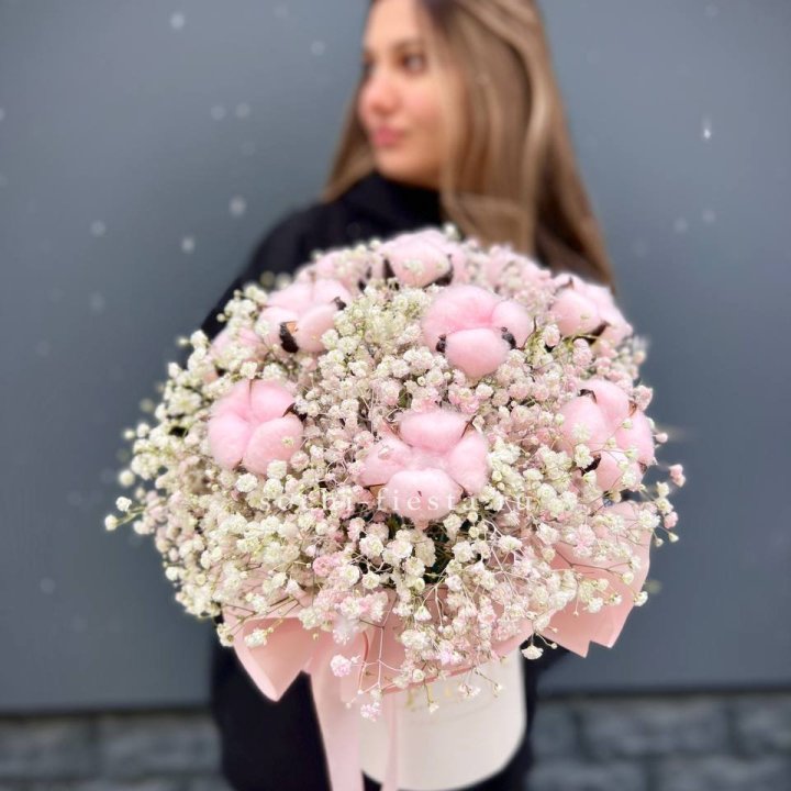 Гипсофилы с хлопком в шляпной коробке в Ульяновске