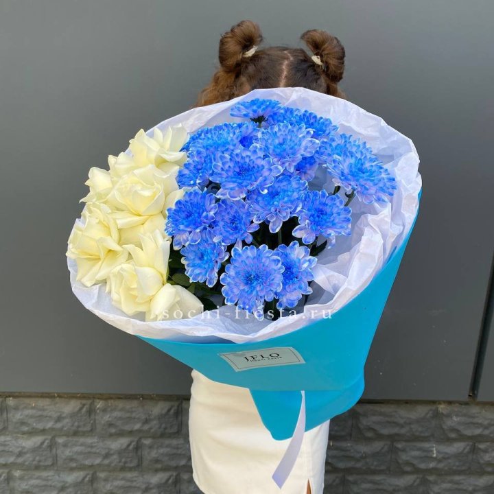 Дуо букет розы и хризантема в Ульяновске