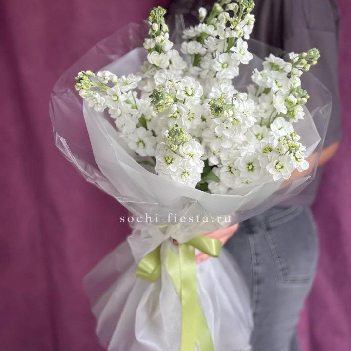 Букет ароматной маттиоллы №1 в Ульяновске