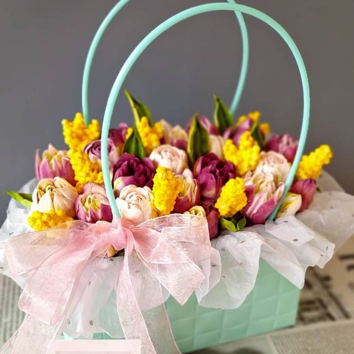 Тюльпаны в сумочке из зефира в Ульяновске