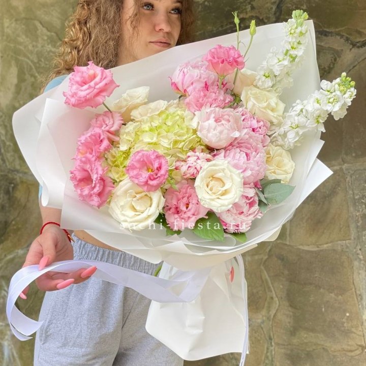 Букет с пионами №3 в Ульяновске