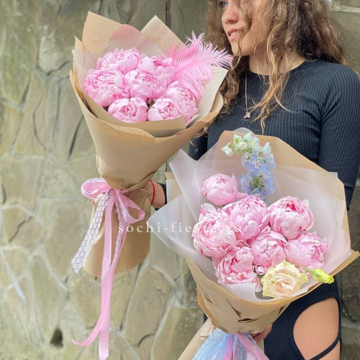 7 зефирных пионов  в Ульяновске