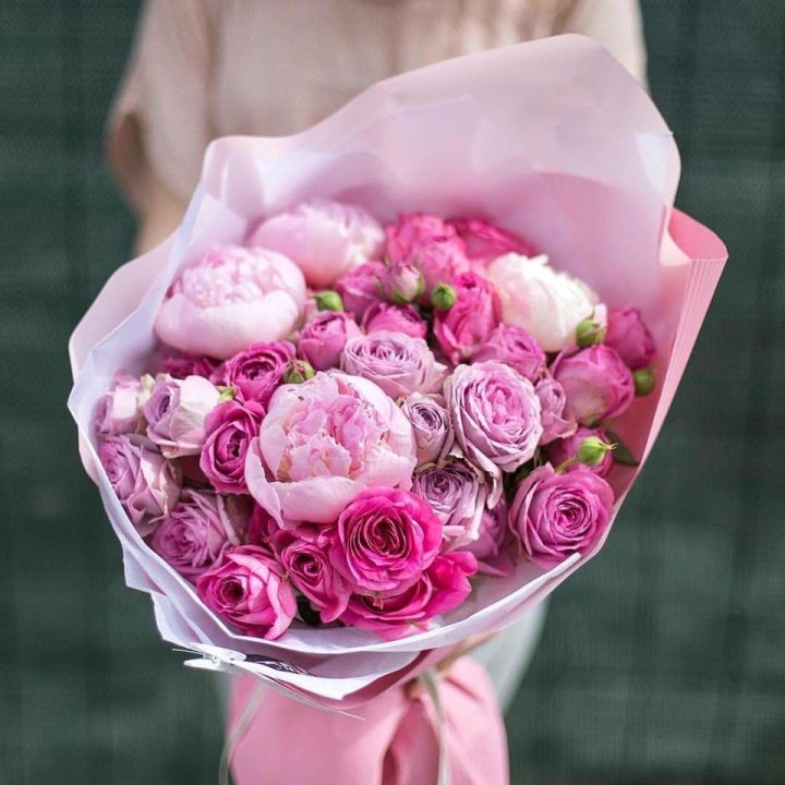 Букет с пионами "Леси" в Ульяновске