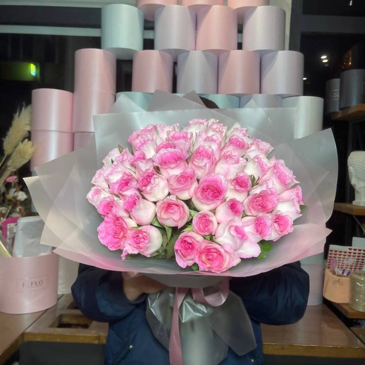  51 розовых роз в Ульяновске