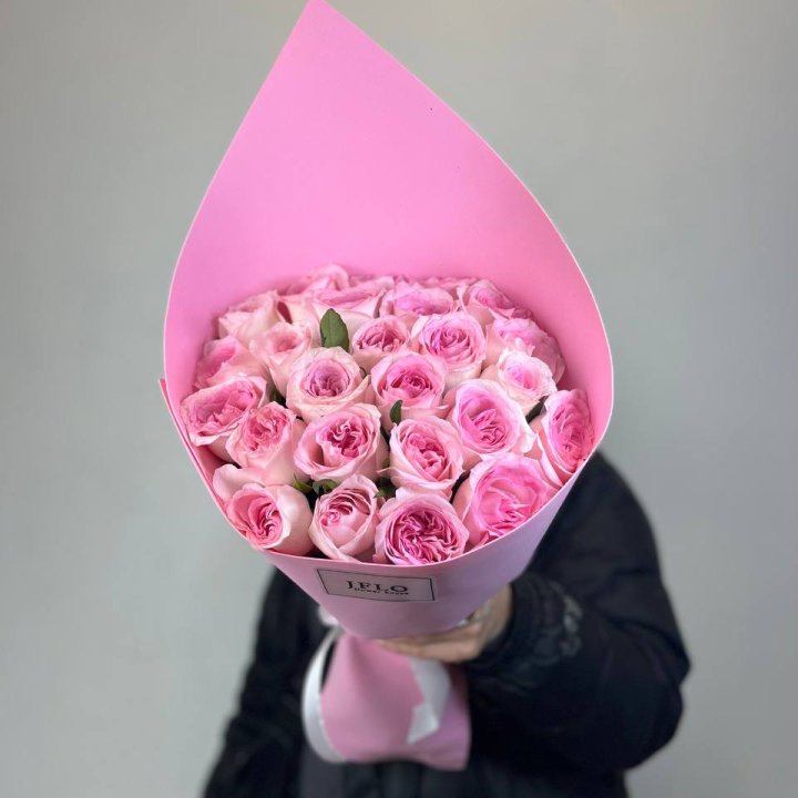 25 нежных роз в Ульяновске