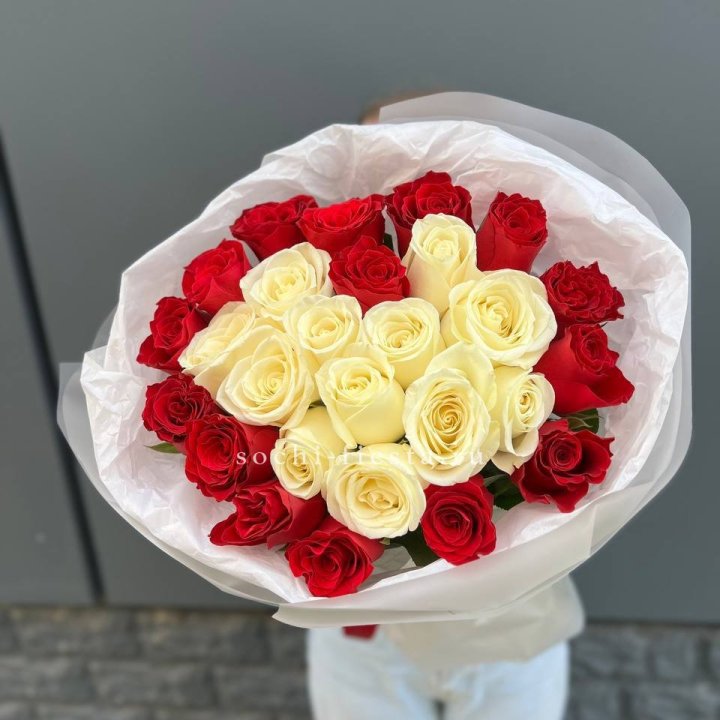 27 роз микс в Ульяновске