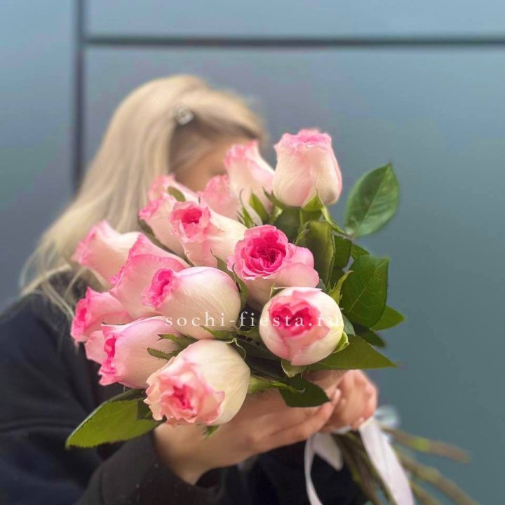 15 роз Мандала в Ульяновске