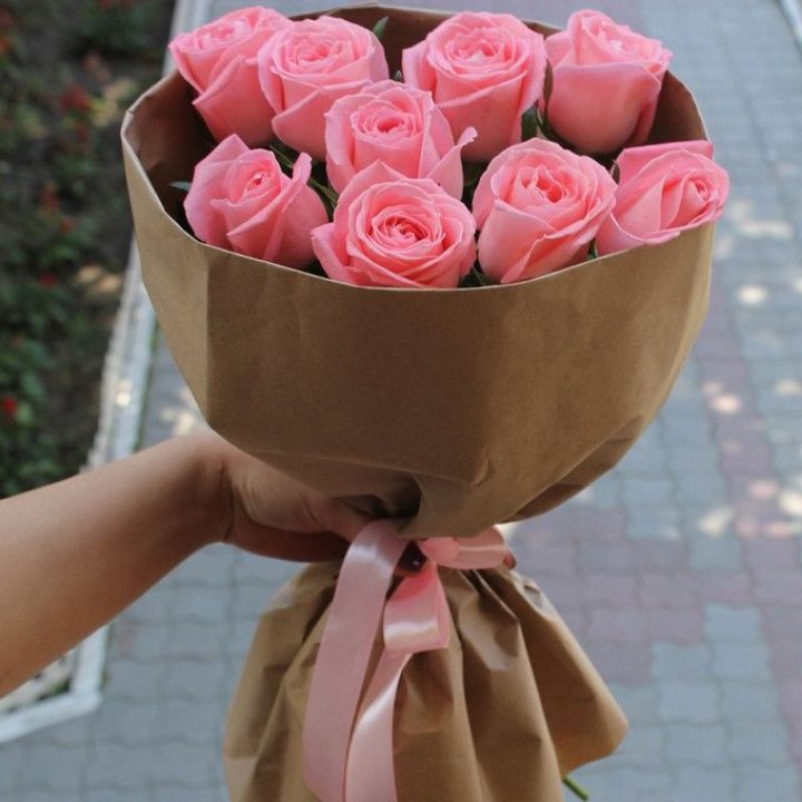 9 розовых роз в Ульяновске