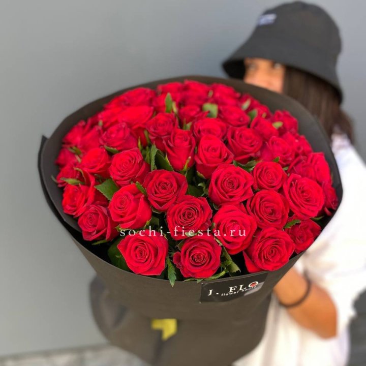 51 роза "Блек" в Ульяновске