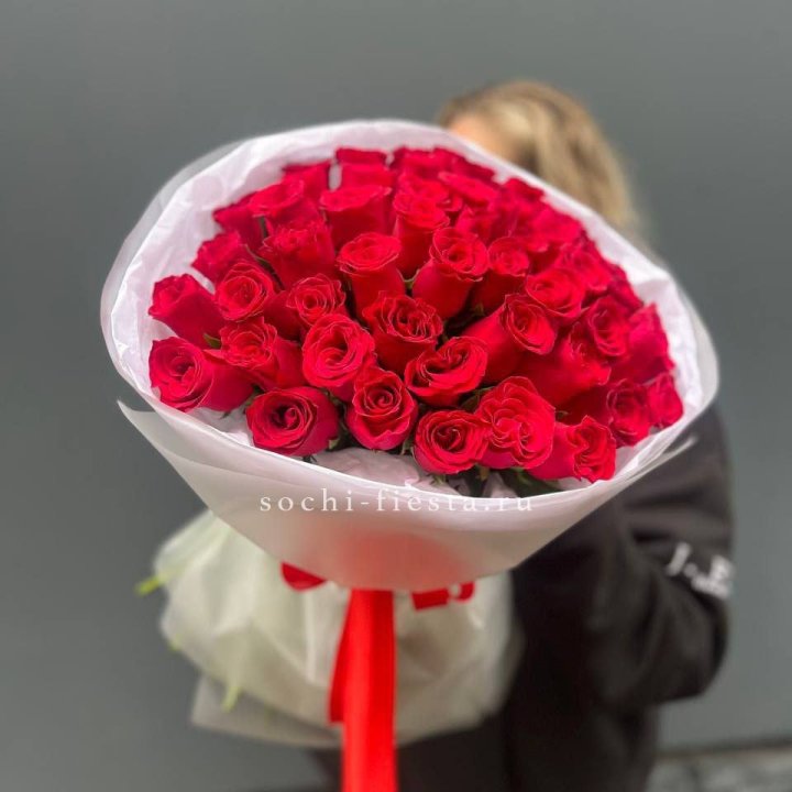 55 красных роз "Амелия" в Ульяновске