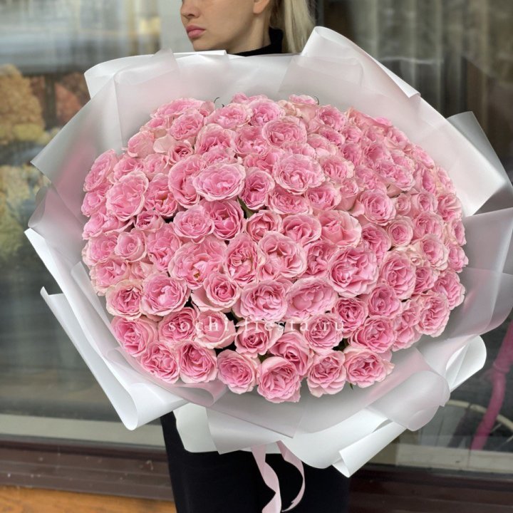 101 нежно-розовая роза в Ульяновске