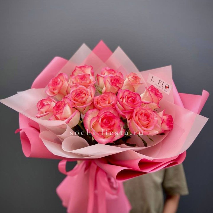 15 роз "Джумилия" в Ульяновске