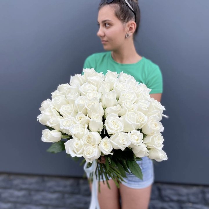 51 белая роза в Ульяновске