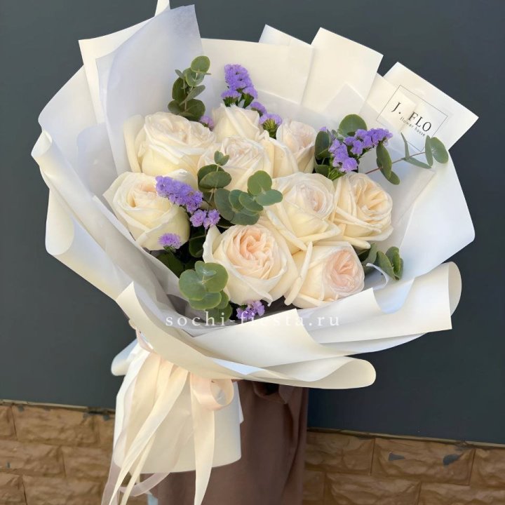 Букет из роз Вайт охара в Ульяновске