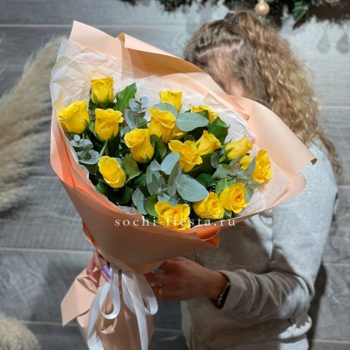 15 желтых роз в Ульяновске