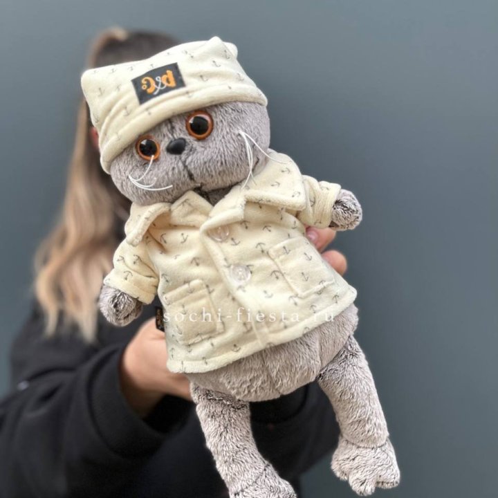 Кот Басик в пижаме в Ульяновске