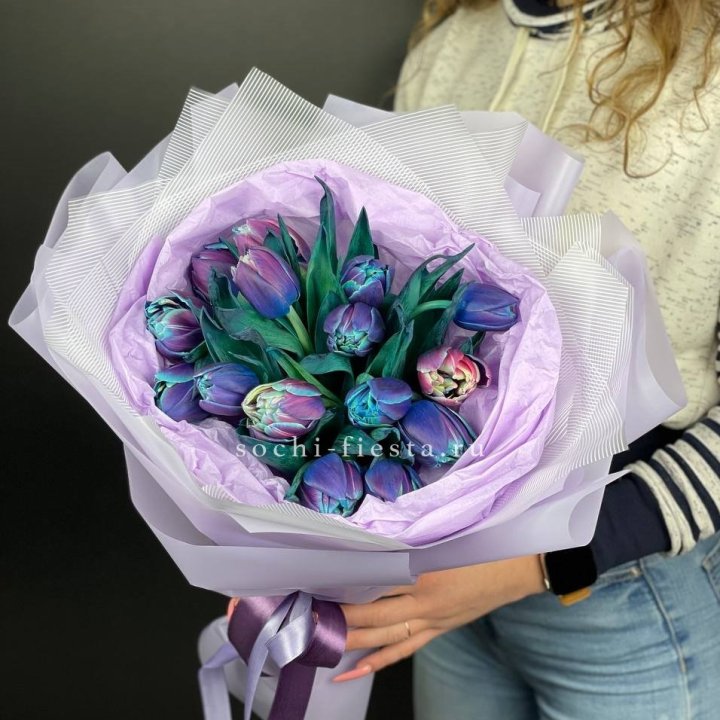 Букет тюльпанов "Пандора" в Ульяновске
